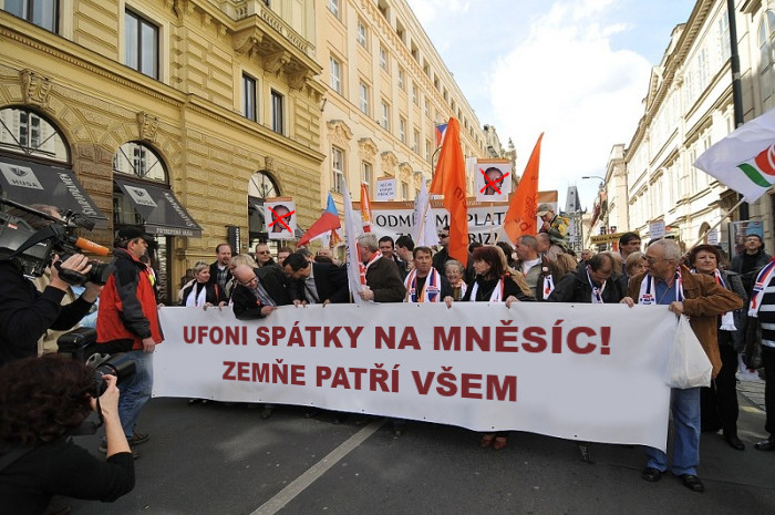 Protiufonská demonstrace Praha